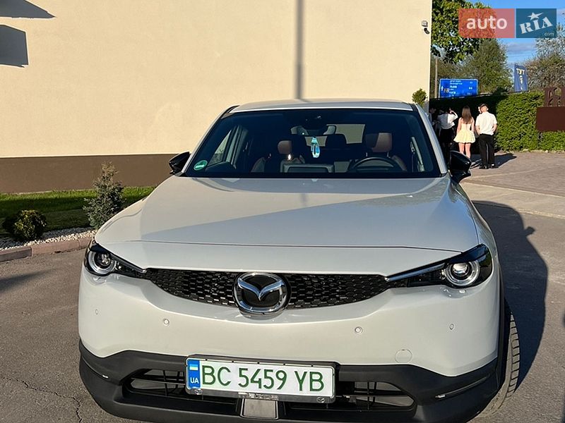 Внедорожник / Кроссовер Mazda MX-30 2020 в Стрые