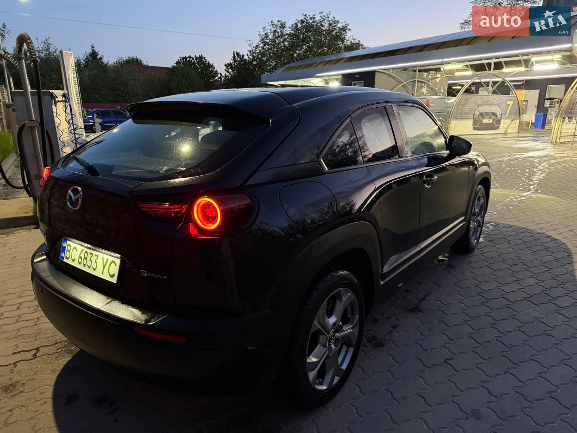 2022 Mazda MX-30 - мініатюра 4