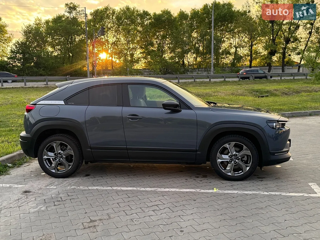 2021 Mazda MX-30 - мініатюра 20