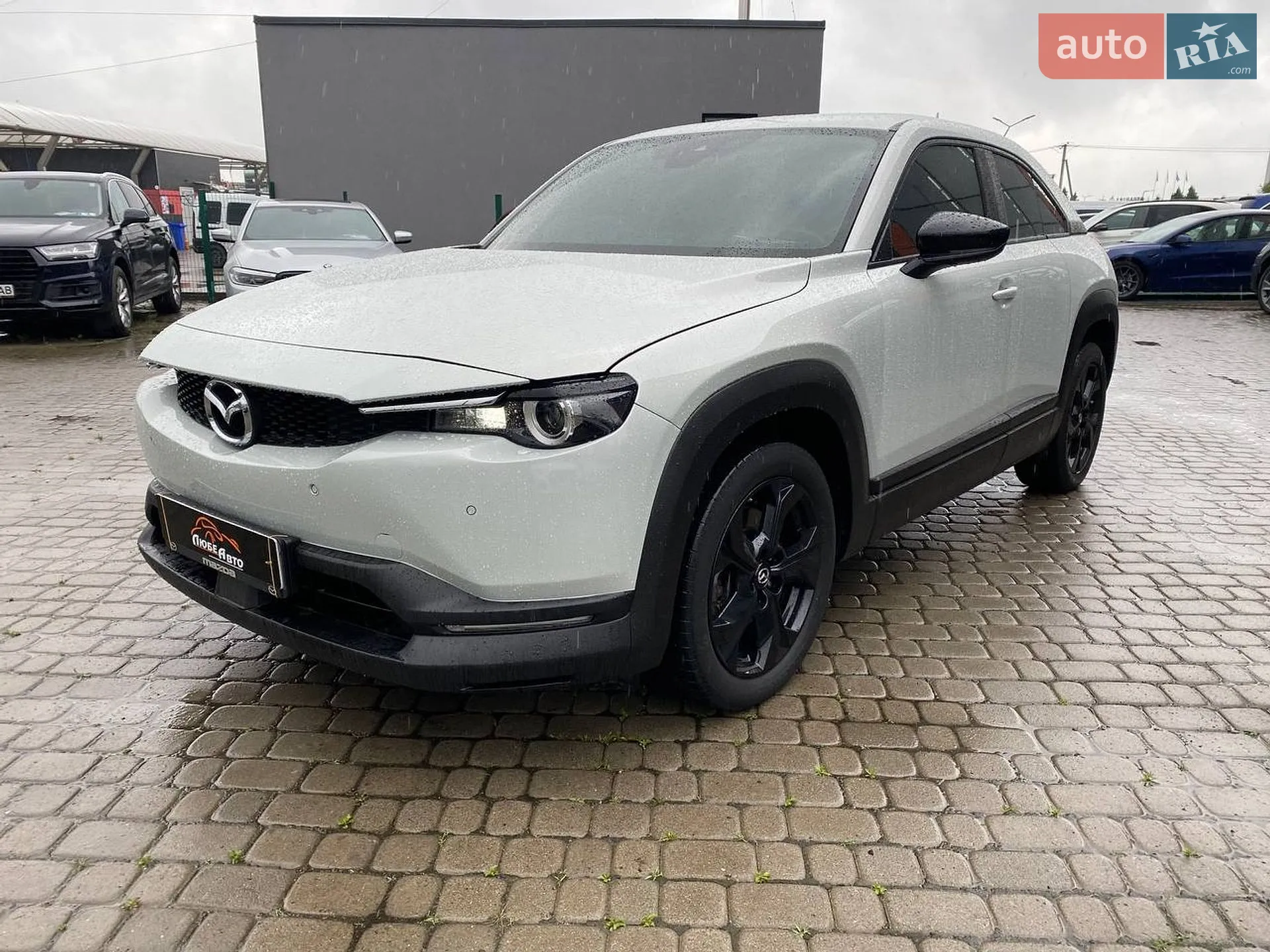 2021 Mazda MX-30 - мініатюра 3