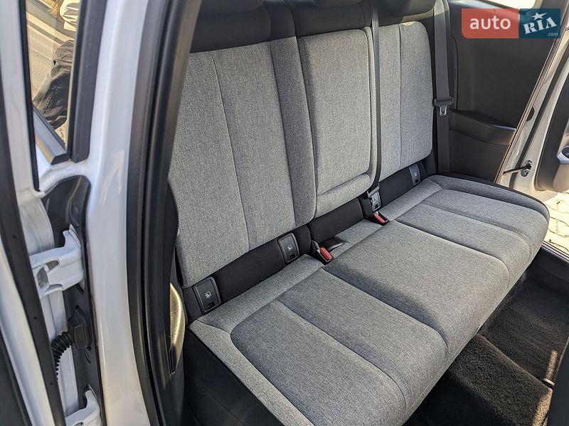 Внедорожник / Кроссовер Mazda MX-30 2021 в Дрогобыче