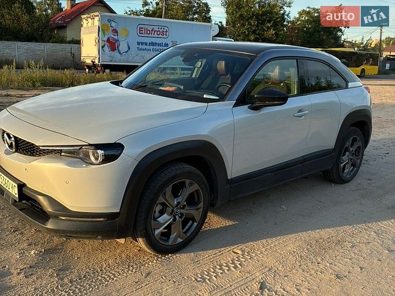 Позашляховик / Кросовер Mazda MX-30 2020 в Києві