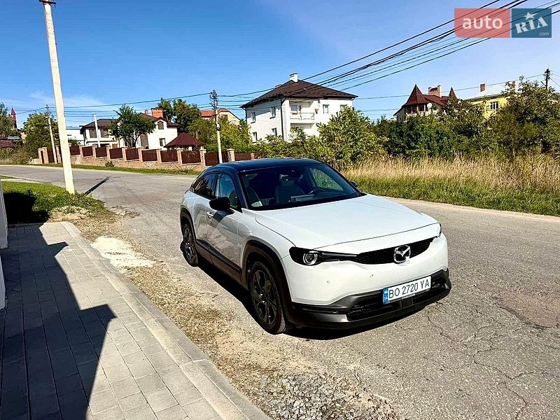 Внедорожник / Кроссовер Mazda MX-30 2020 в Трускавце