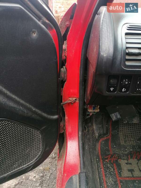 Купе Mazda MX-3 1993 в Белой Церкви