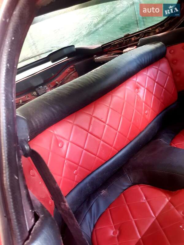 Купе Mazda MX-3 1993 в Львове