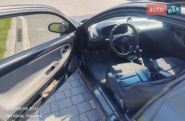 Купе Mazda MX-3 1993 в 