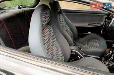 Купе Mazda MX-3 1991 в 