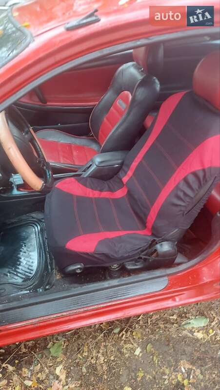 Купе Mazda MX-3 1997 в Дніпрі