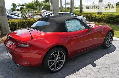 Кабриолет Mazda MX-5 2019 в Киеве