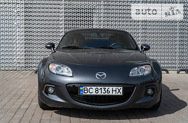 Кабриолет Mazda MX-5 2015 в Львове