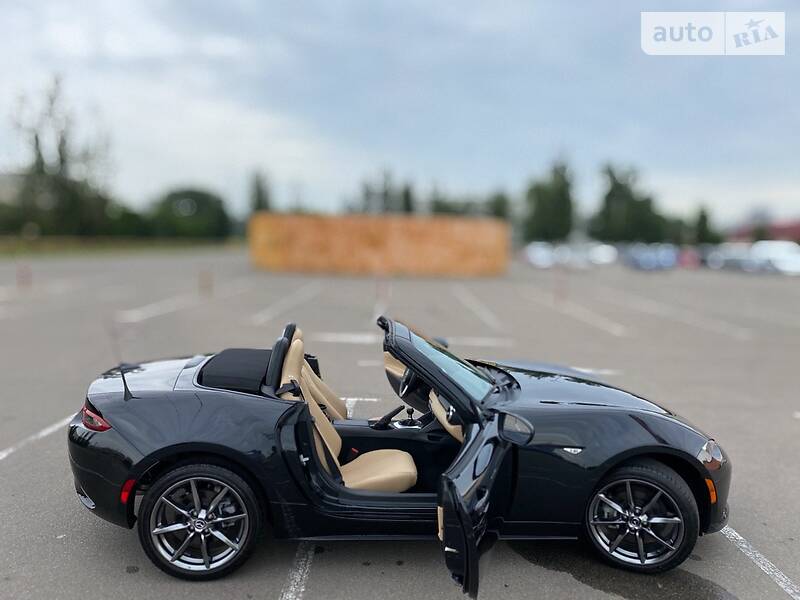 Родстер Mazda MX-5 2016 в Києві