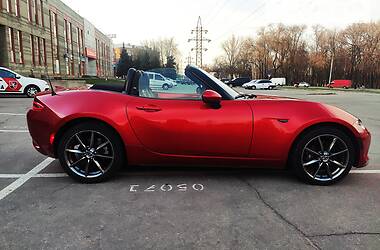 Кабриолет Mazda MX-5 2015 в Днепре