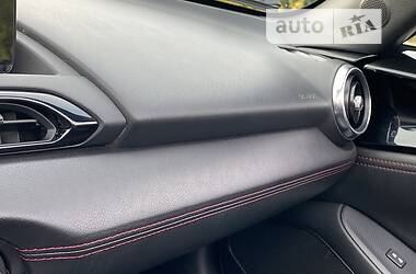 Родстер Mazda MX-5 2017 в 