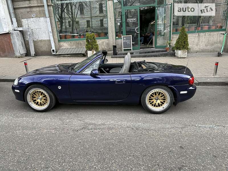 AUTO.RIA – Продам Мазда МХ-5 2002 (KA2812IE) бензин 1.6 родстер бу