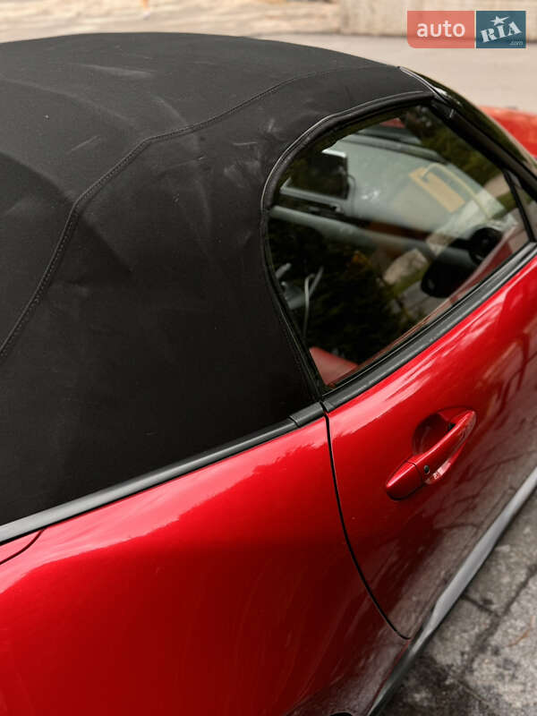 Родстер Mazda MX-5 2015 в Козині