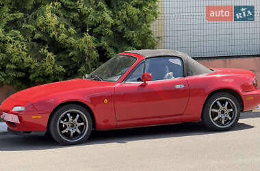 Родстер Mazda MX-5 1996 в 