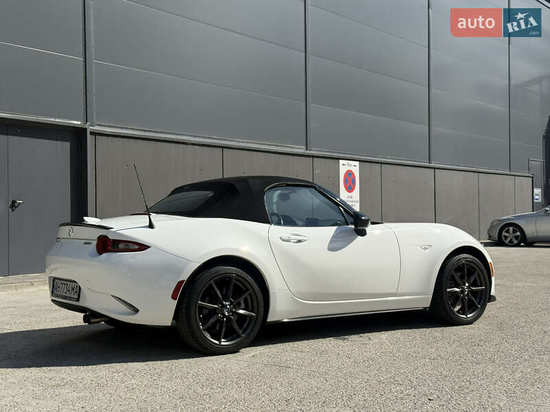Родстер Mazda MX-5 2017 в Киеве