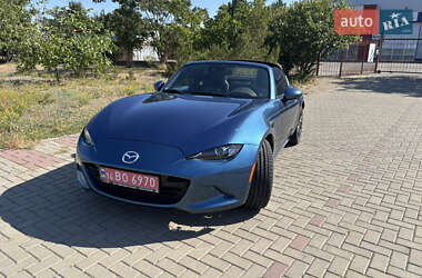 Родстер Mazda MX-5 2019 в 