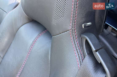 Родстер Mazda MX-5 2019 в 