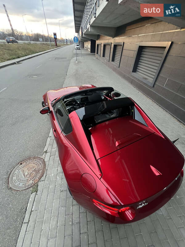 Родстер Mazda MX-5 2019 в Киеве