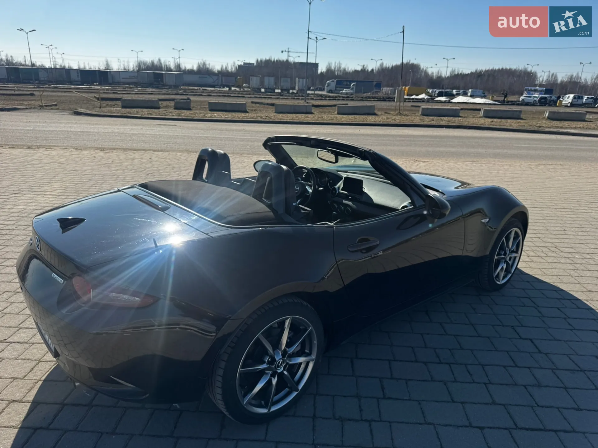 2023 Mazda MX-5 - мініатюра 12