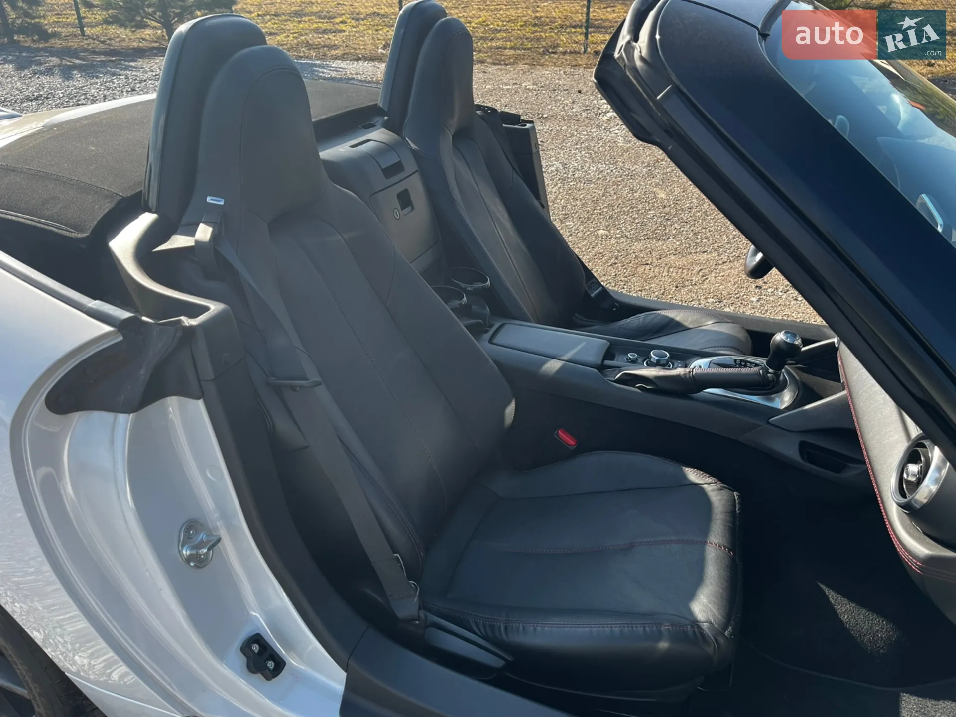 2016 Mazda MX-5 - мініатюра 16