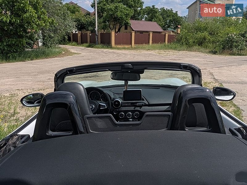 Родстер Mazda MX-5 2015 в Киеве