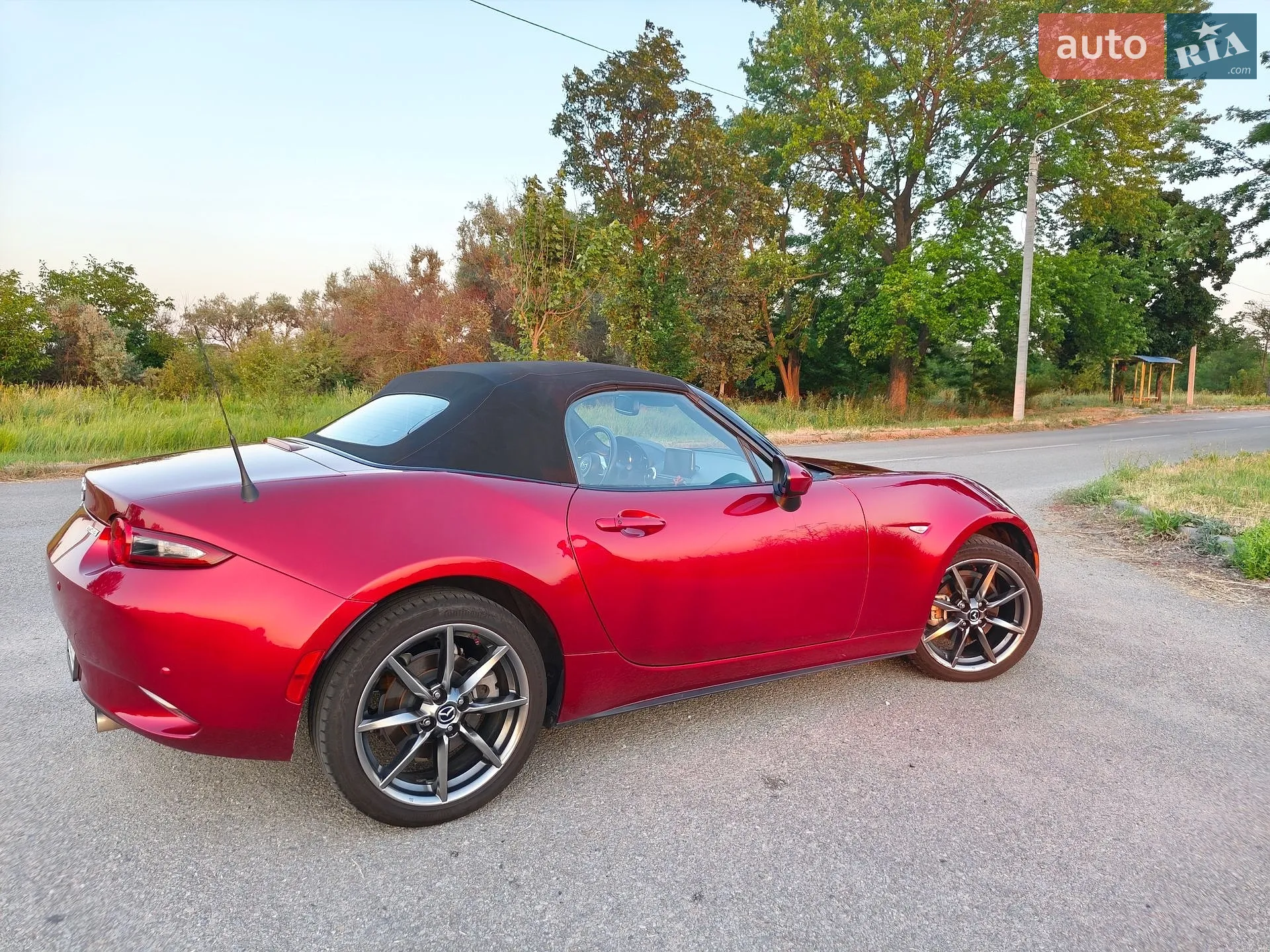 2021 Mazda MX-5 - мініатюра 2