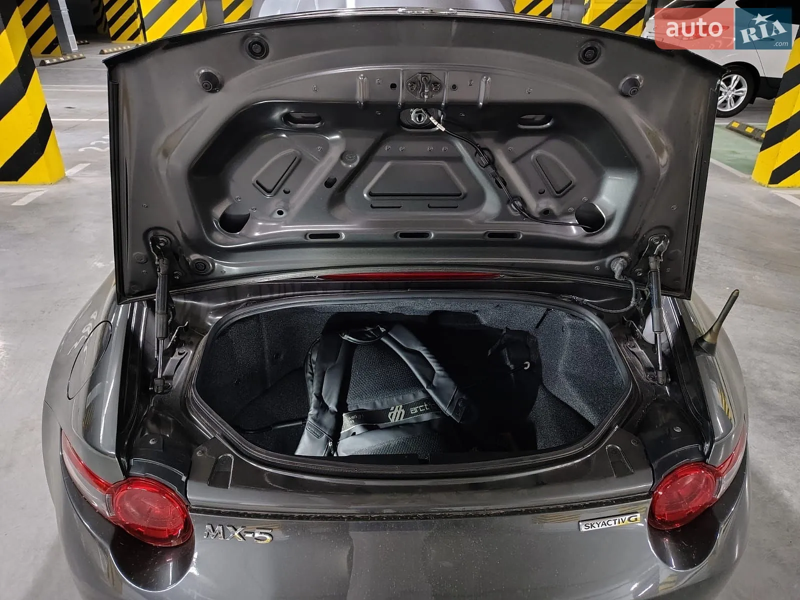 2022 Mazda MX-5 - мініатюра 15