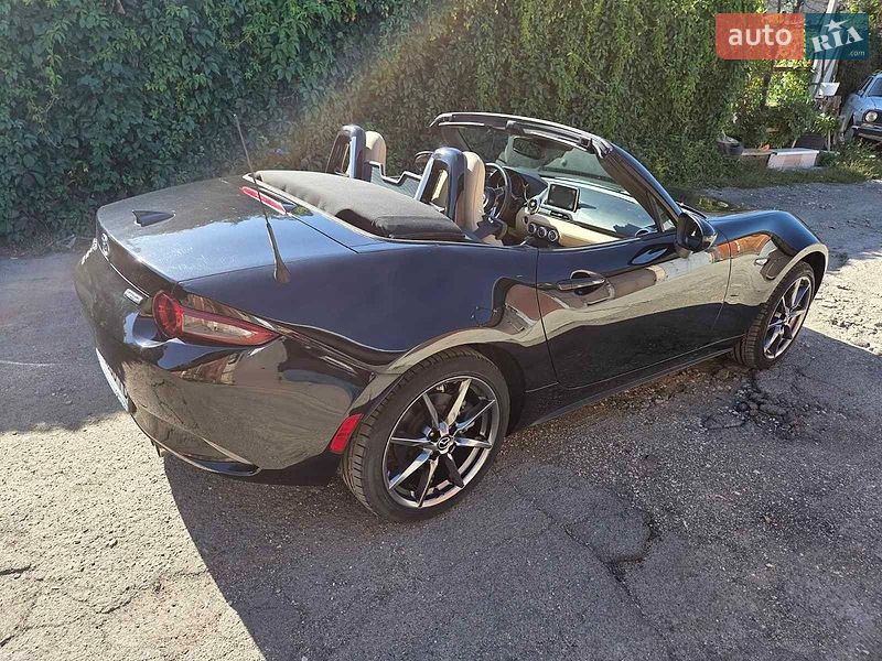Родстер Mazda MX-5 2016 в Киеве