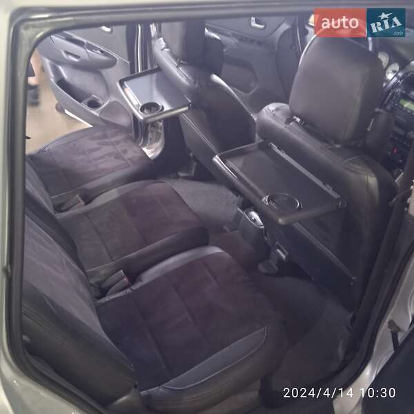 Минивэн Mazda Premacy 2003 в Шепетовке