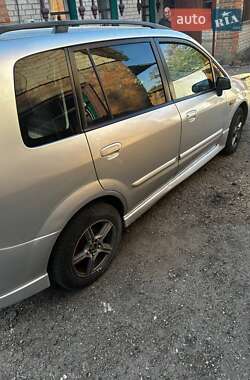 Минивэн Mazda Premacy 2004 в 