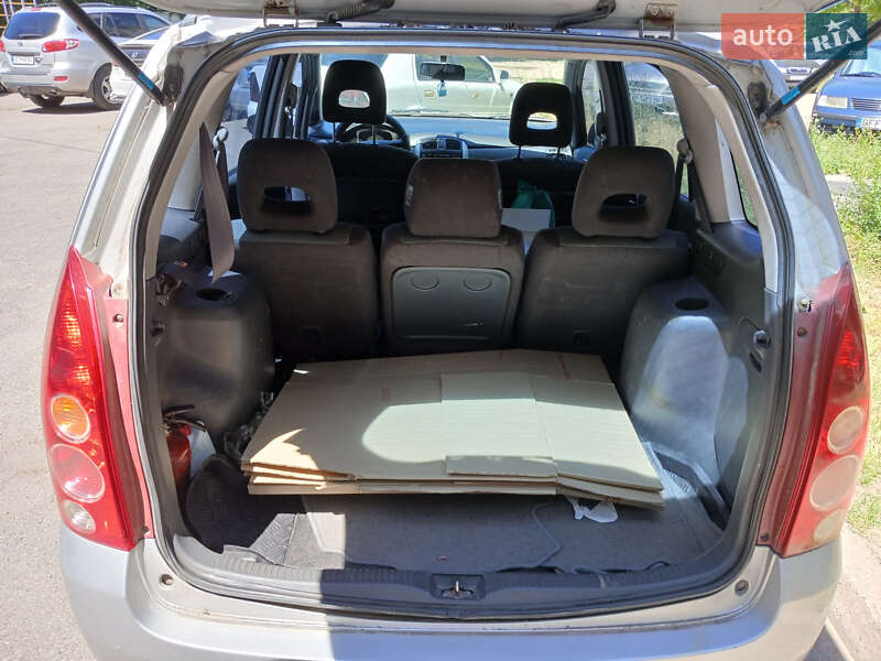 Минивэн Mazda Premacy 2002 в Запорожье фото 13 Минивэн Mazda Premacy 2002 в Запорожье