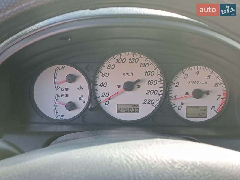 Минивэн Mazda Premacy 2003 в Харькове