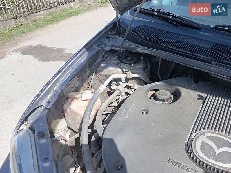 Минивэн Mazda Premacy 2004 в Белогорье