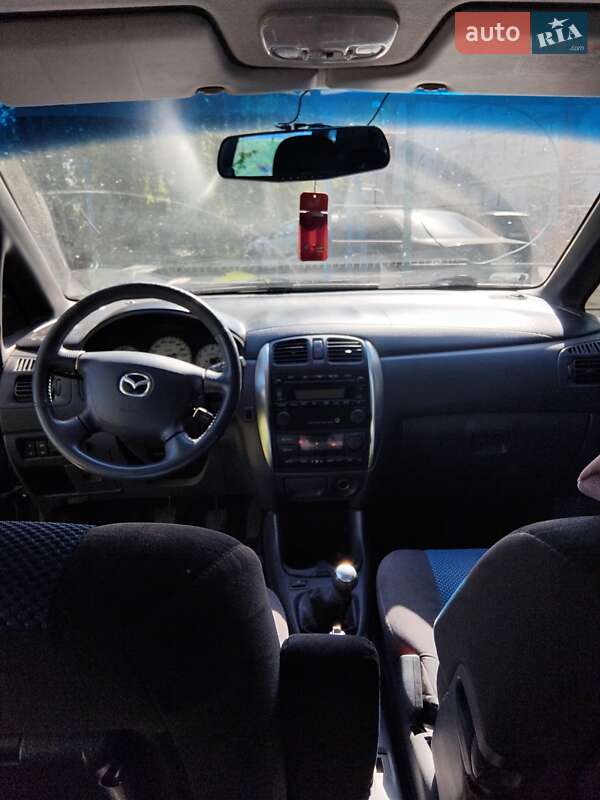 Минивэн Mazda Premacy 2001 в Умани