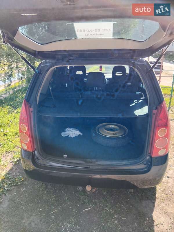 Минивэн Mazda Premacy 2001 в Умани