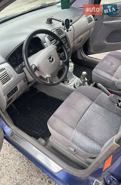 Минивэн Mazda Premacy 2000 в 