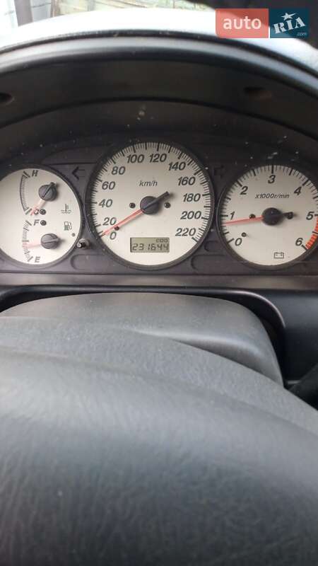 Минивэн Mazda Premacy 2002 в Бершади