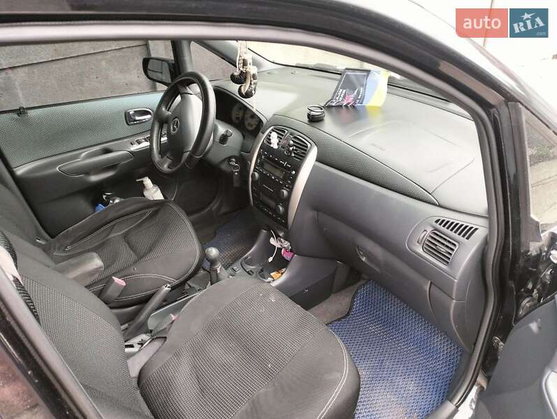 Mazda Premacy 2001