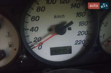 Минивэн Mazda Premacy 2002 в 