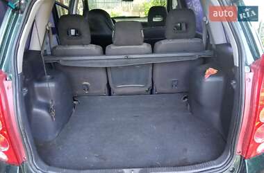 Минивэн Mazda Premacy 2002 в 