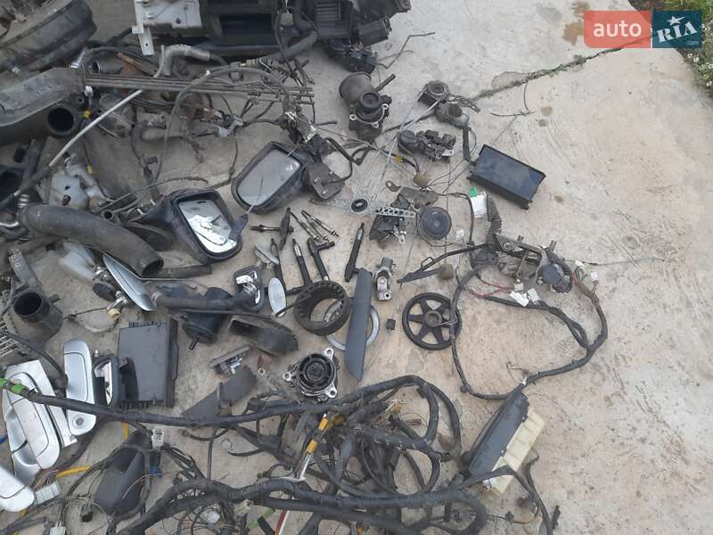 Мінівен Mazda Premacy 2003 в Ізмаїлі фото 10 Мінівен Mazda Premacy 2003 в Ізмаїлі