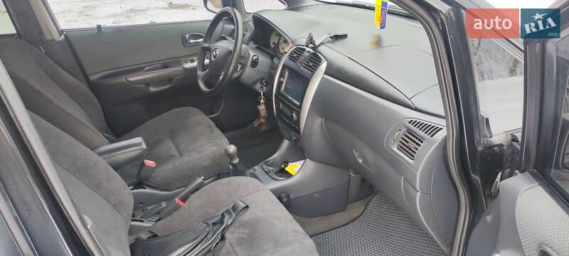 Мінівен Mazda Premacy 2005 в Чернівцях