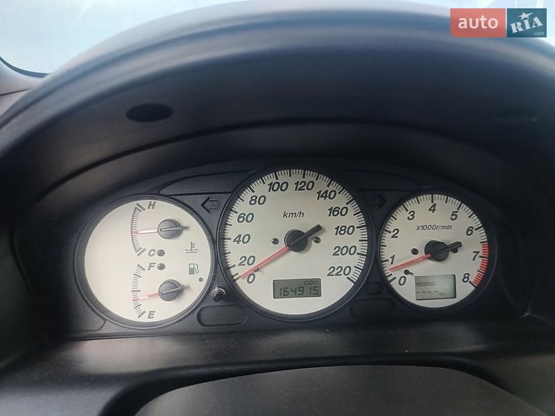 Минивэн Mazda Premacy 2004 в Полтаве