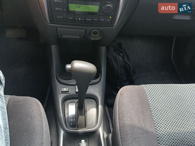 Минивэн Mazda Premacy 2004 в Полтаве