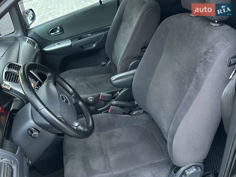 Минивэн Mazda Premacy 2005 в Черновцах