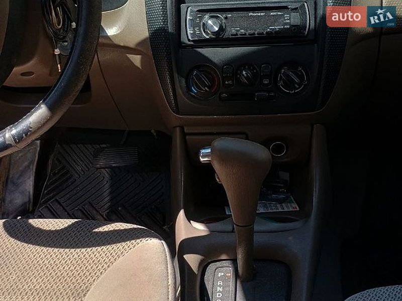Седан Mazda Protege 2000 в Хмельницком