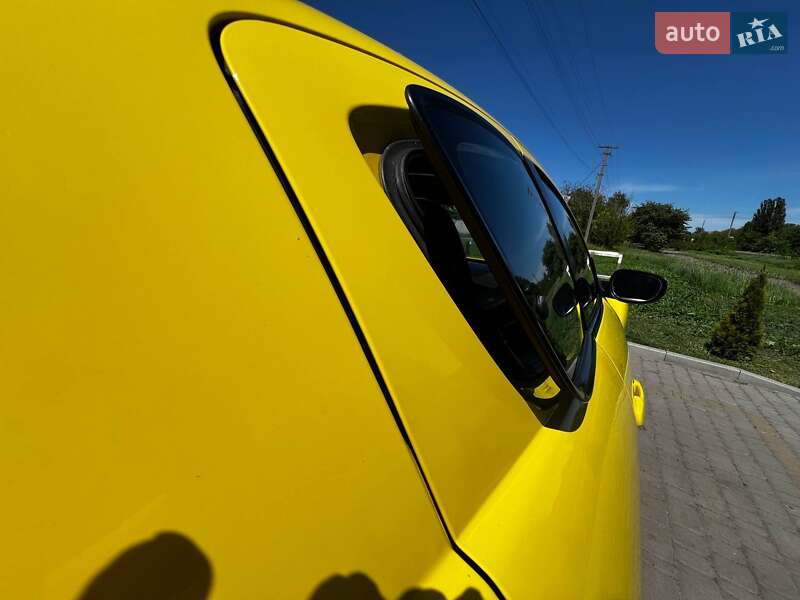Купе Mazda RX-8 2004 в Києві