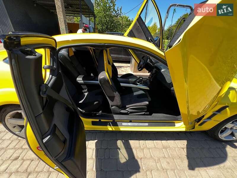 Купе Mazda RX-8 2004 в Києві